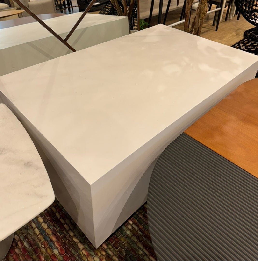 BLOC RECTANGULAR COFFEE TABLE