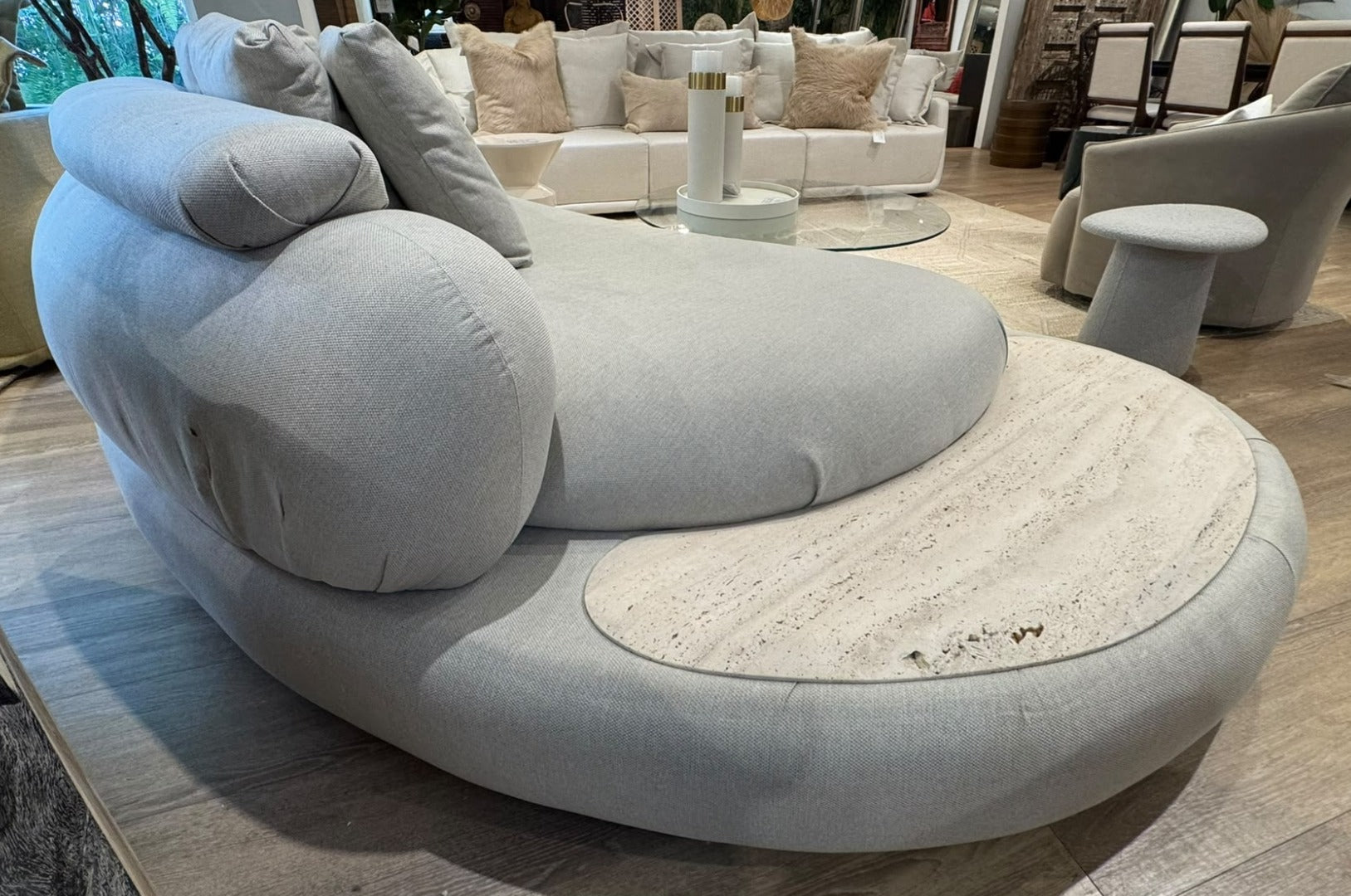 ELLIOT SOFA