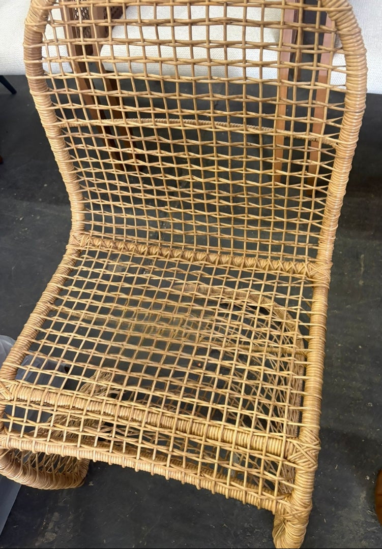 LUANDA CHAIR