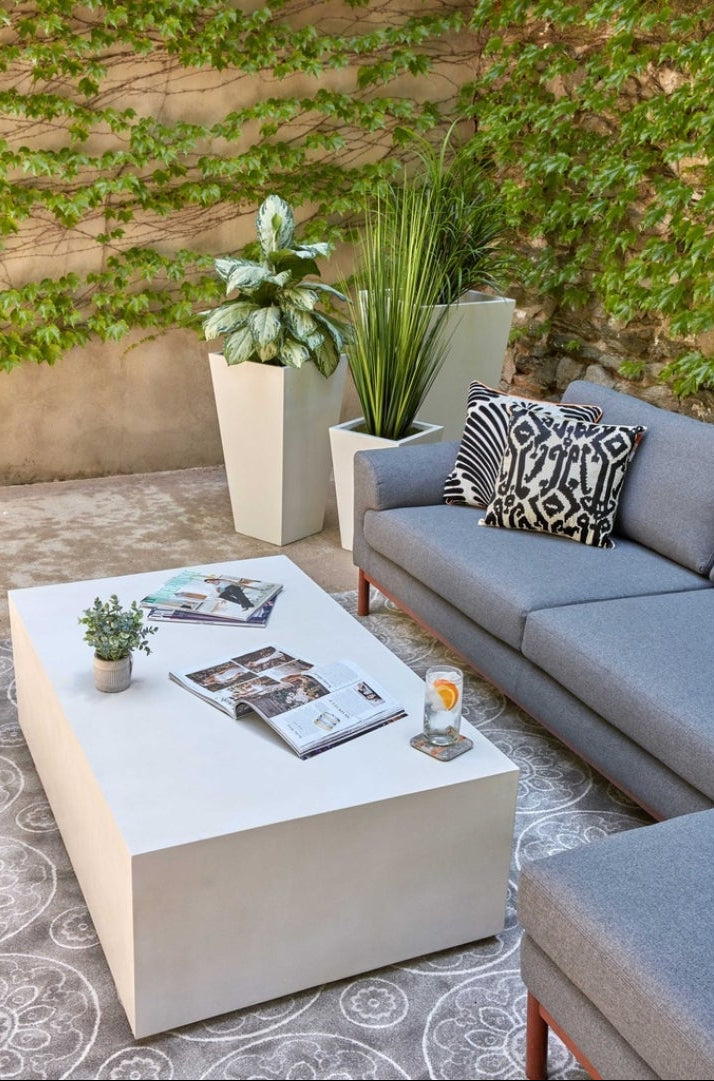 BLOC RECTANGULAR COFFEE TABLE