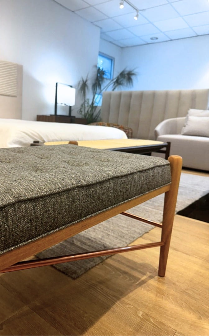 NUANCE BENCH