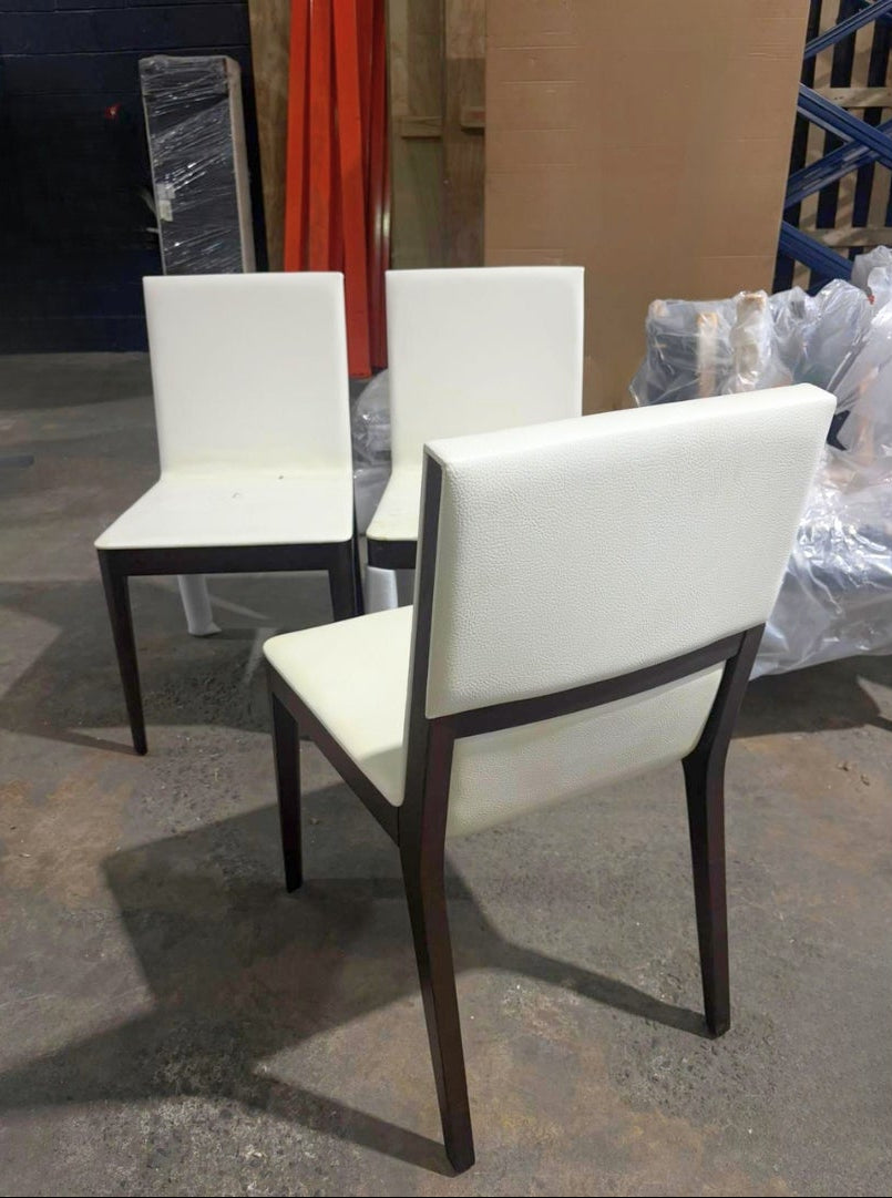WENGUE CHAIR