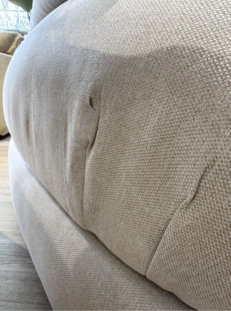 ELLIOT SOFA