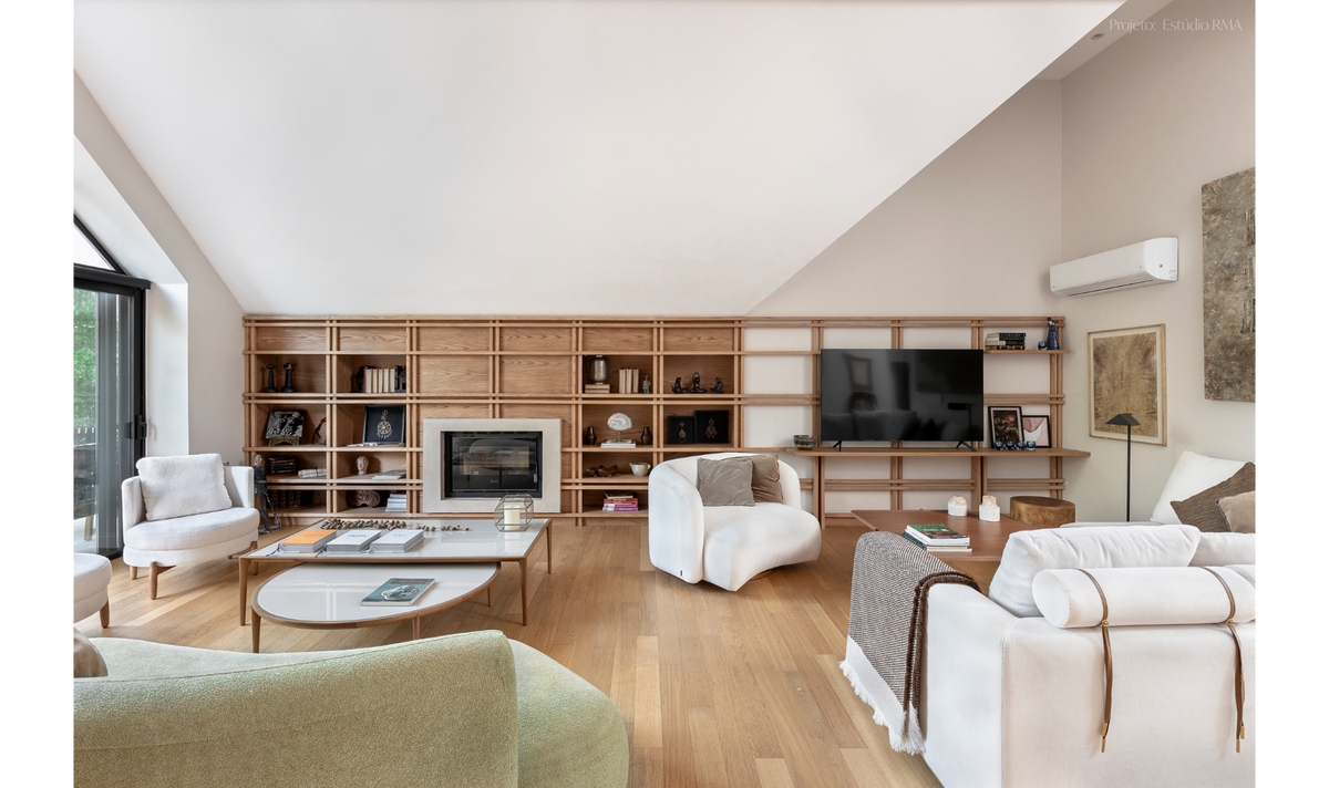 MOGANO COFFEE TABLE