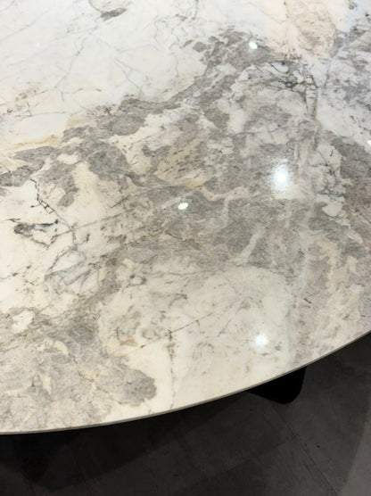 NAEVA DINING TABLE