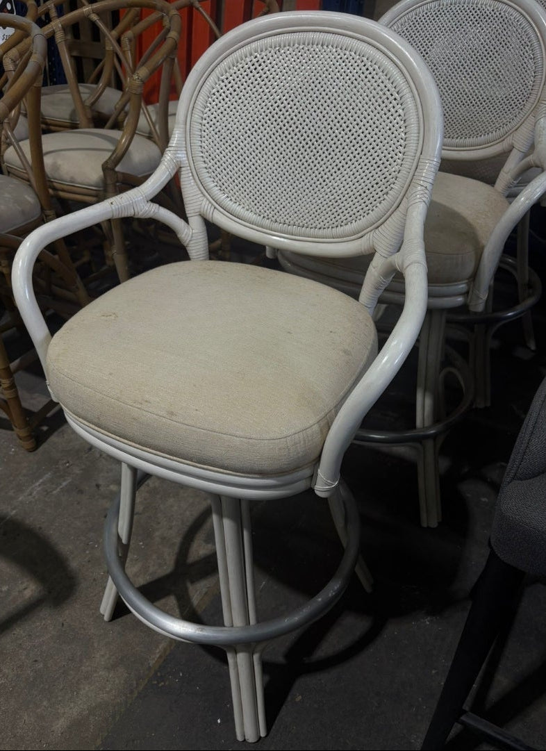SELA STOOL