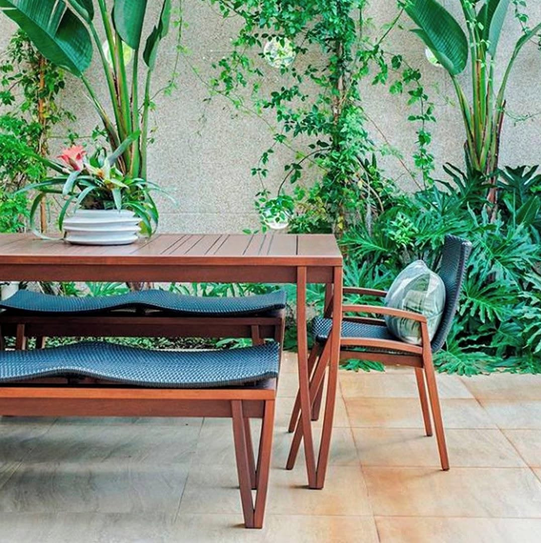 NORONHA DINING TABLE