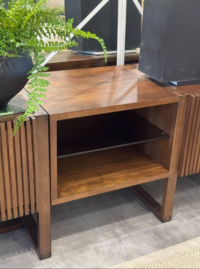 PARALELA TV UNIT 3 DOORS