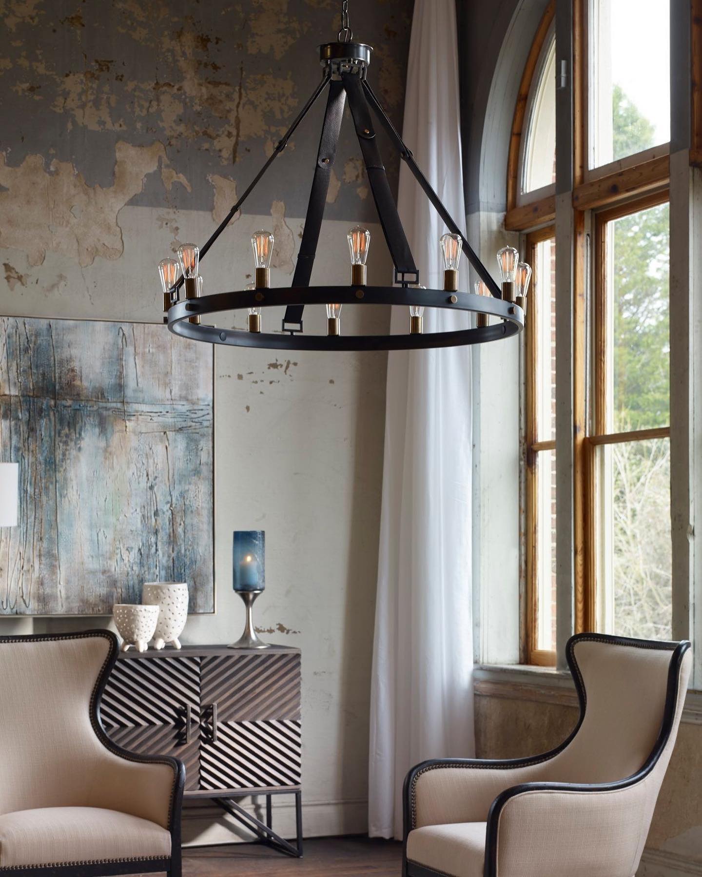 MARLOW CHANDELIER