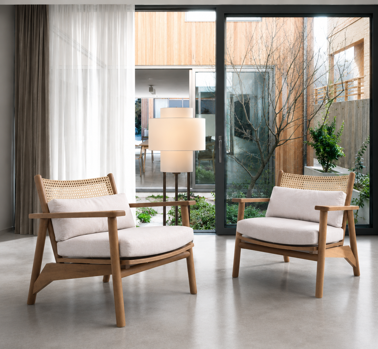 HIKARI ARMCHAIR