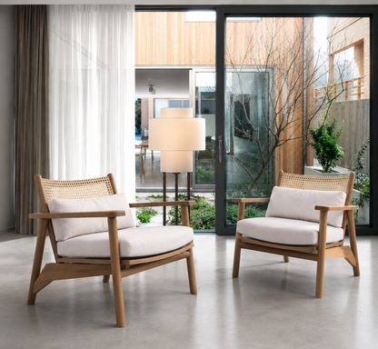 HIKARI ARMCHAIR