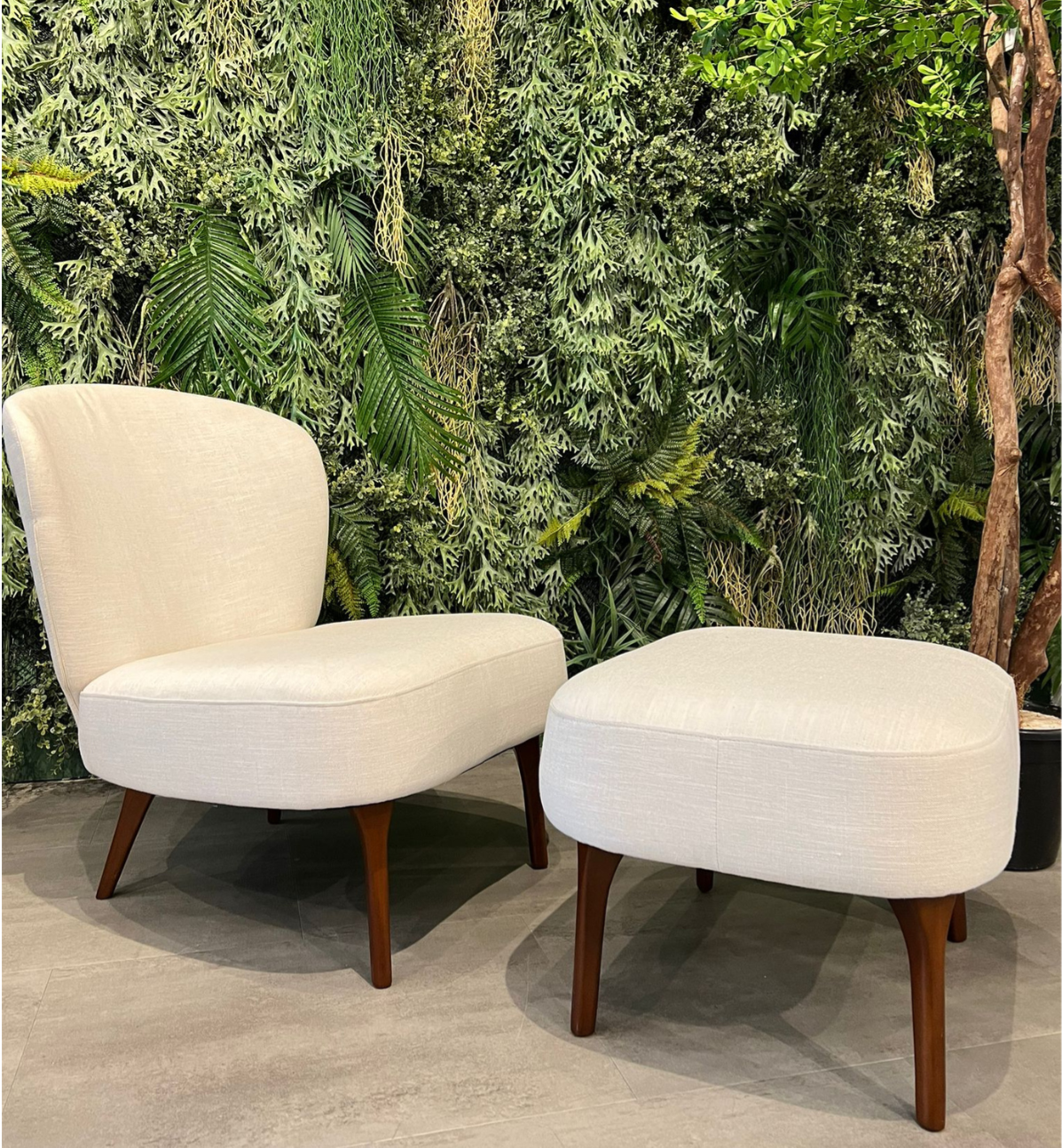 ALBA ARMCHAIR