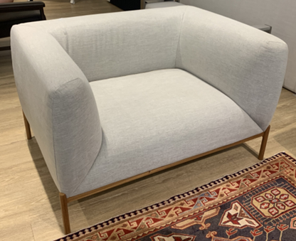 MAKO ARMCHAIR