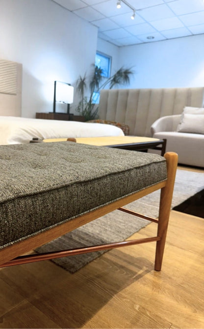 NUANCE BENCH